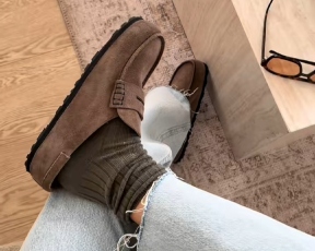 הכפכפים החדשים של בירקנשטוק הם אובססיה מיידית