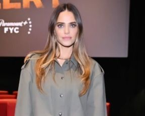 זהו, היא ניצחה: רותם סלע לובשת את הז'קט הכי יפה שראינו העונה