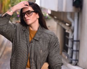 מור רדמי לובשת את הטרנד הנחשק בתעוזה ונחישות