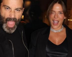 הריונית ומלאת גלואו: דנה פרידר בשמלת מיני הורסת עם יהודה לוי