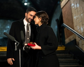 "הניו-יורקרים נפלו בפח": המגפיים שבחרה אשתו של ממדאני יצרו שערוריה