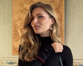 עם תיק ב-99 שקל: בת המלוכה שלפה טוטאל-לוק הורס מ-H&M