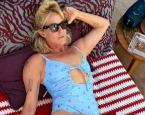 שכחו מהגשם שיורד: הקיץ כבר פה ולמיה דגן יש בגד ים היסטרי