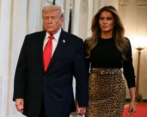 בשיא המלחמה: מלניה טראמפ נראית מדהים בלוק מנומר