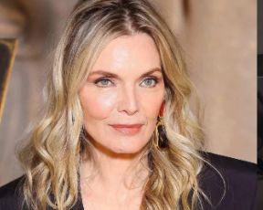 את בטוחה שאת בת 67? מישל פייפר גמרה אותנו