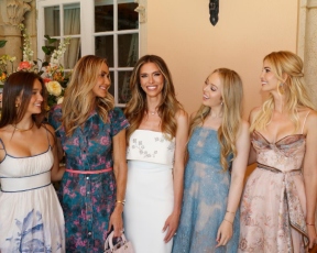 לקראת החתונה הנשיאותית: נשות משפחת טראמפ עם השראה לעונת האירועים