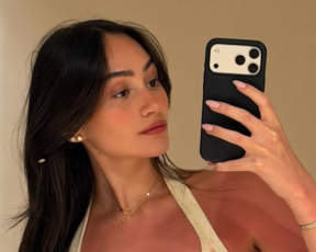 בשמלה הזאת, ברור: אגם בוחבוט היא אחת הנשים הכי יפות בארץ