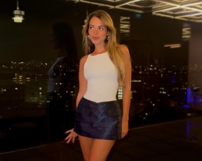 "יש לי כסף לקנות תיק בעשרות אלפים, אבל אני לא טיפוס כזה"